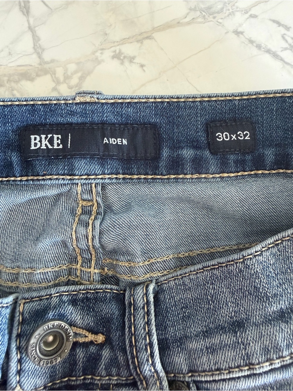 Buckle BKE Men’s Sz 30x32 Aiden Boot Stretch Jean Medium Wash Coolmax Denim - Picture 5 of 5
